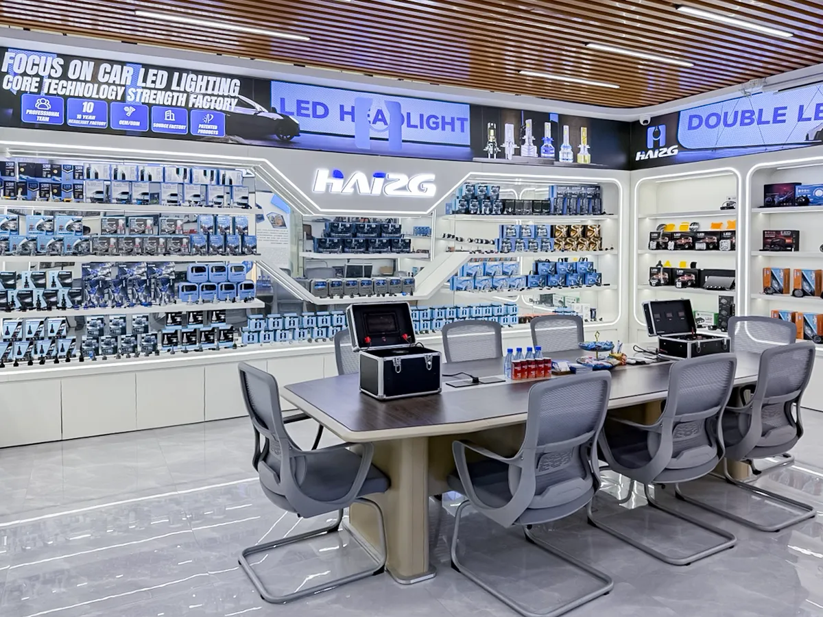 Distributors & Wholesalers