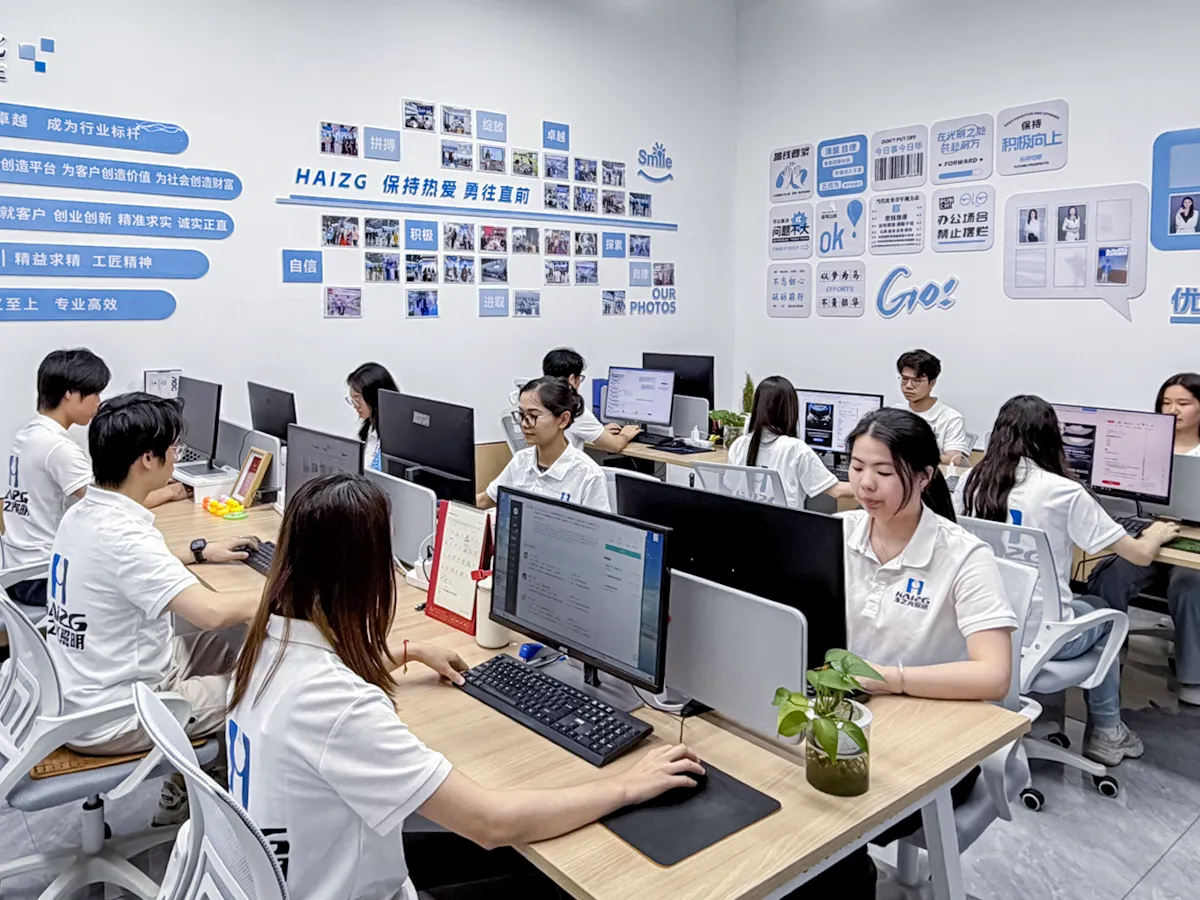 E-commerce & Retail Support